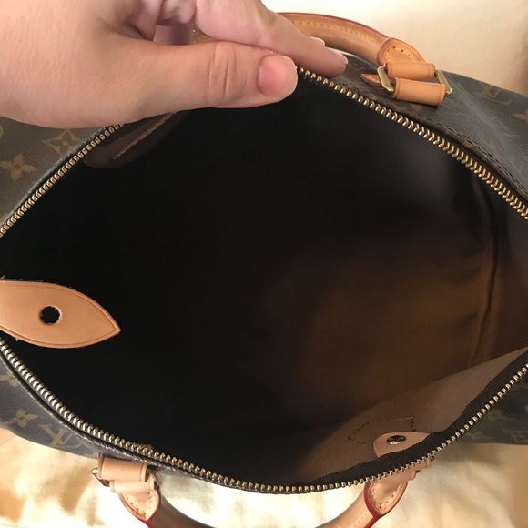 Authentic Louis Vuitton Mon Monogram Speedy 35 Bag - Picture 7 of 8